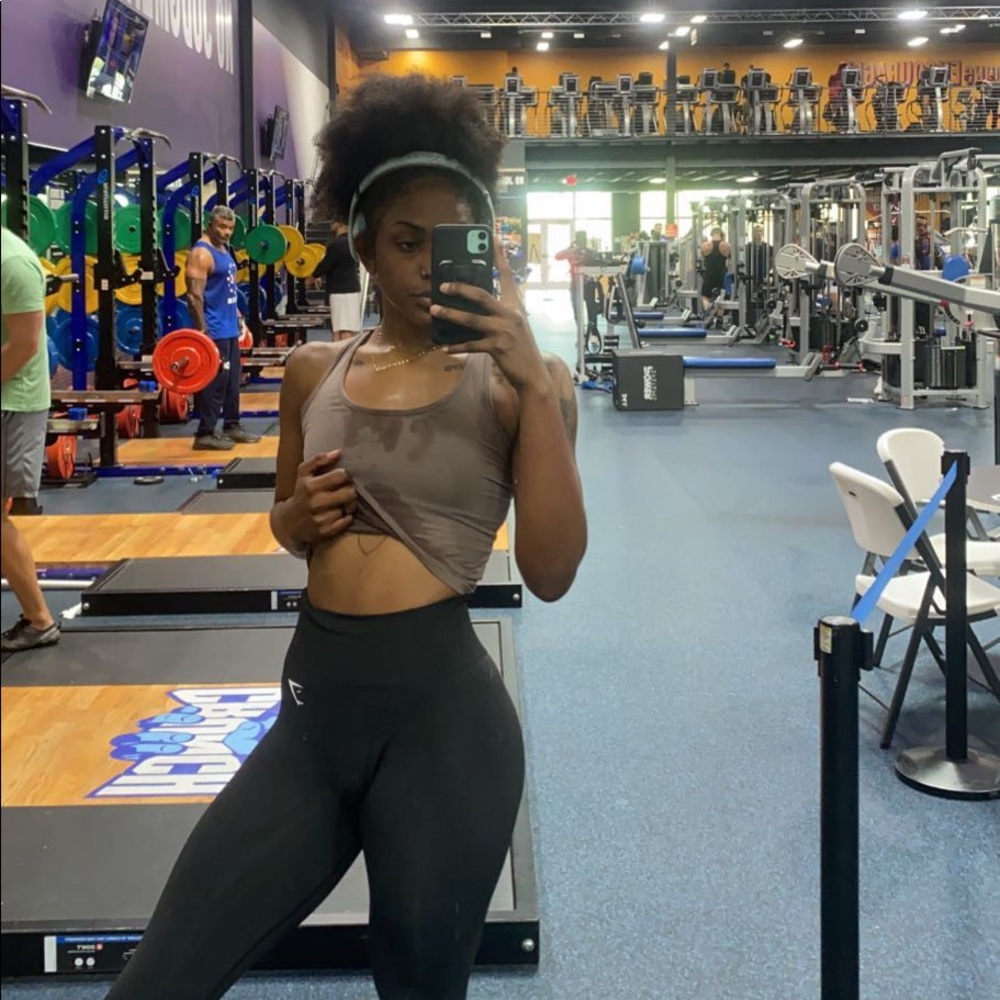 Meet your Posher, Kaitlin